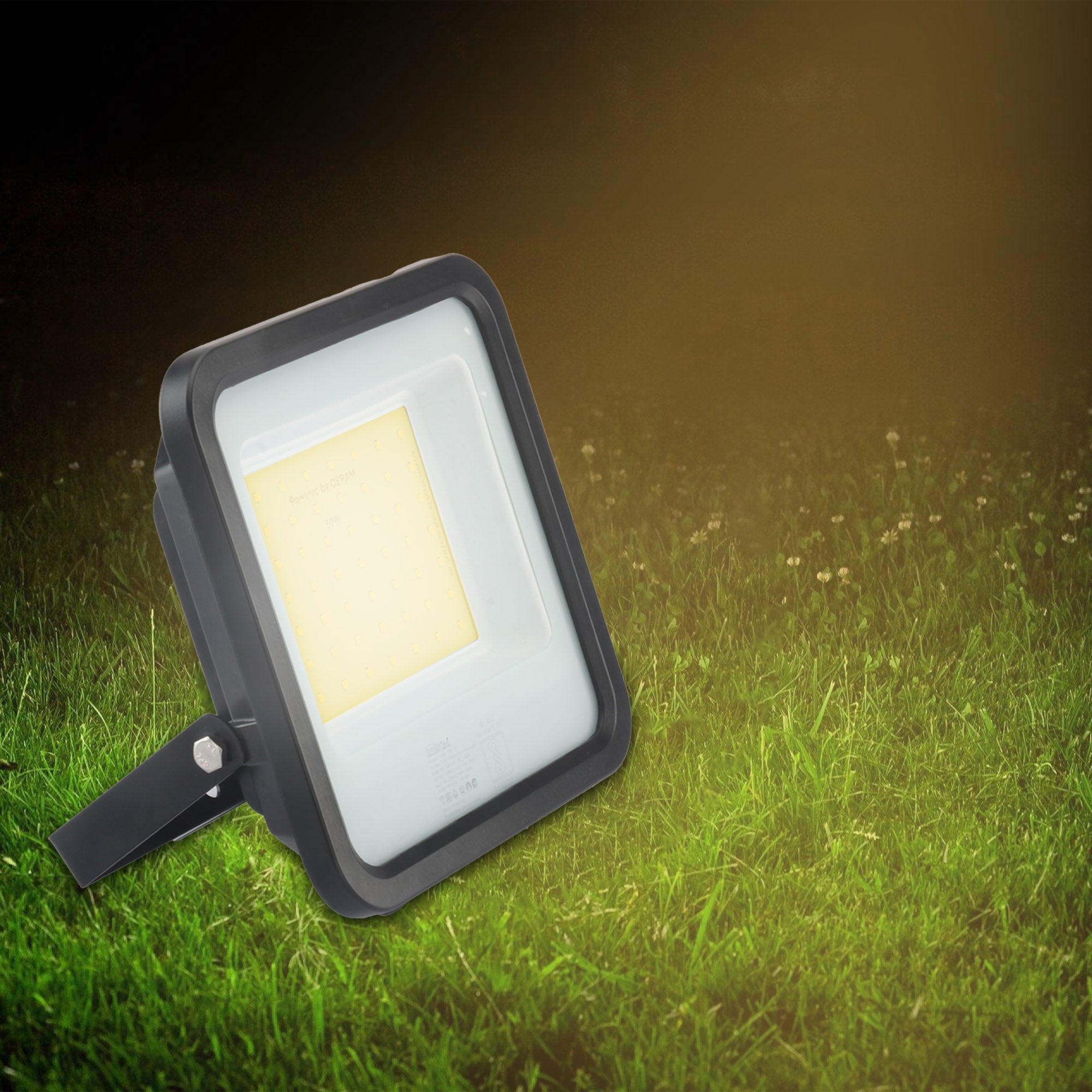 Fabra 200W led flood light emitting warm white glow #watts_200w