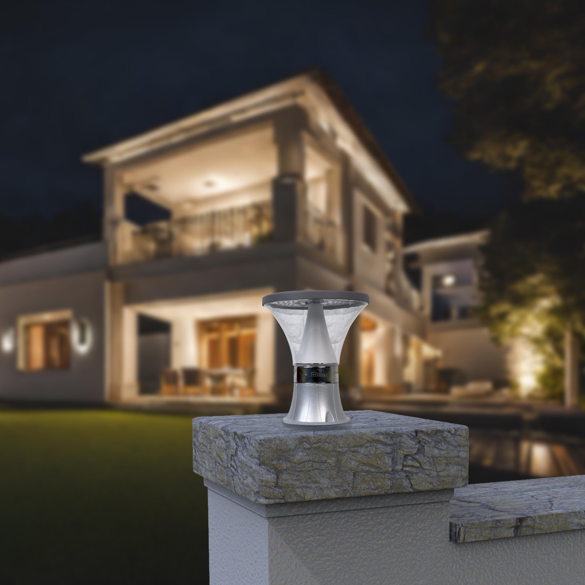 Pluto Solar LED Outdoor Gate Light