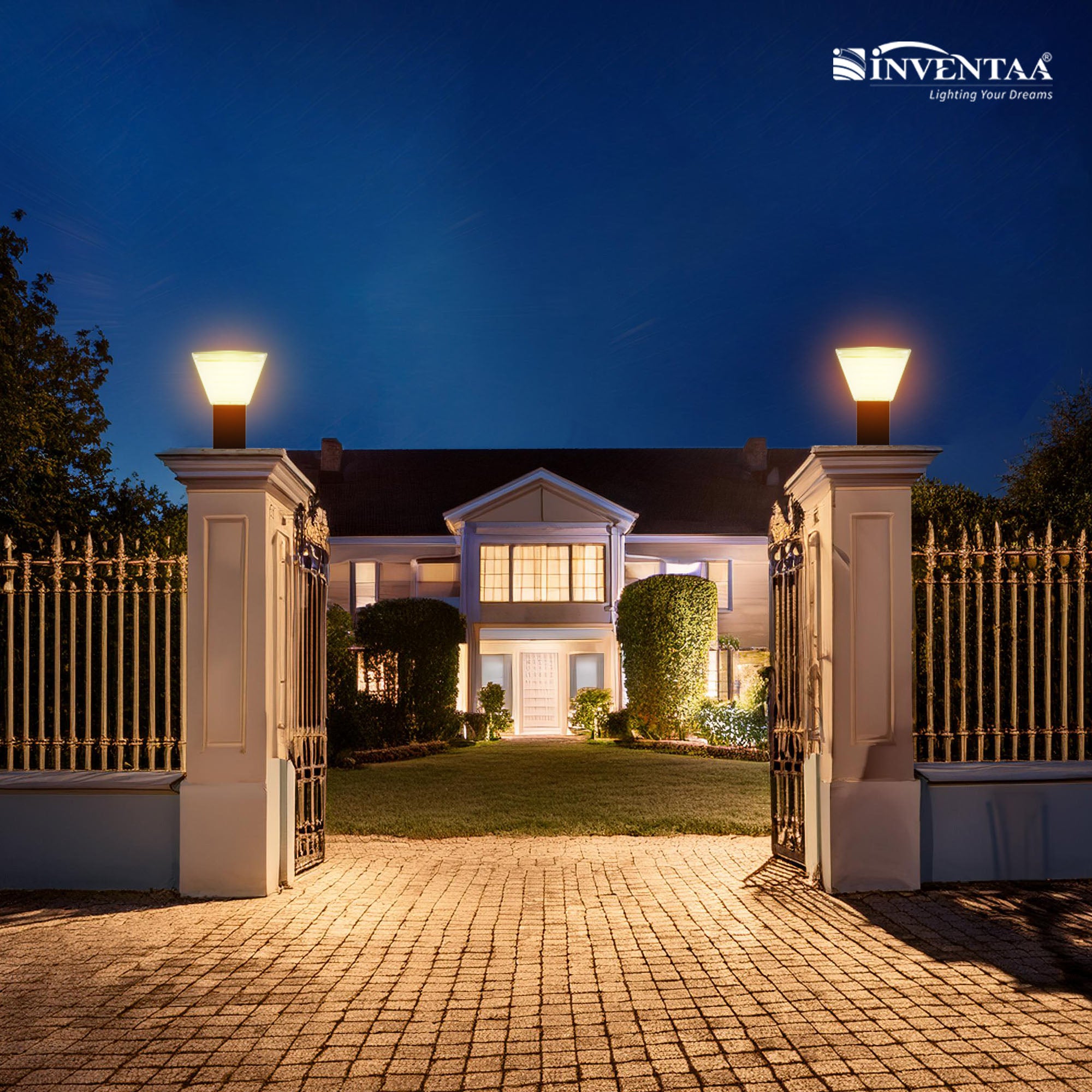 Villa Solar LED Outdoor Gate Light