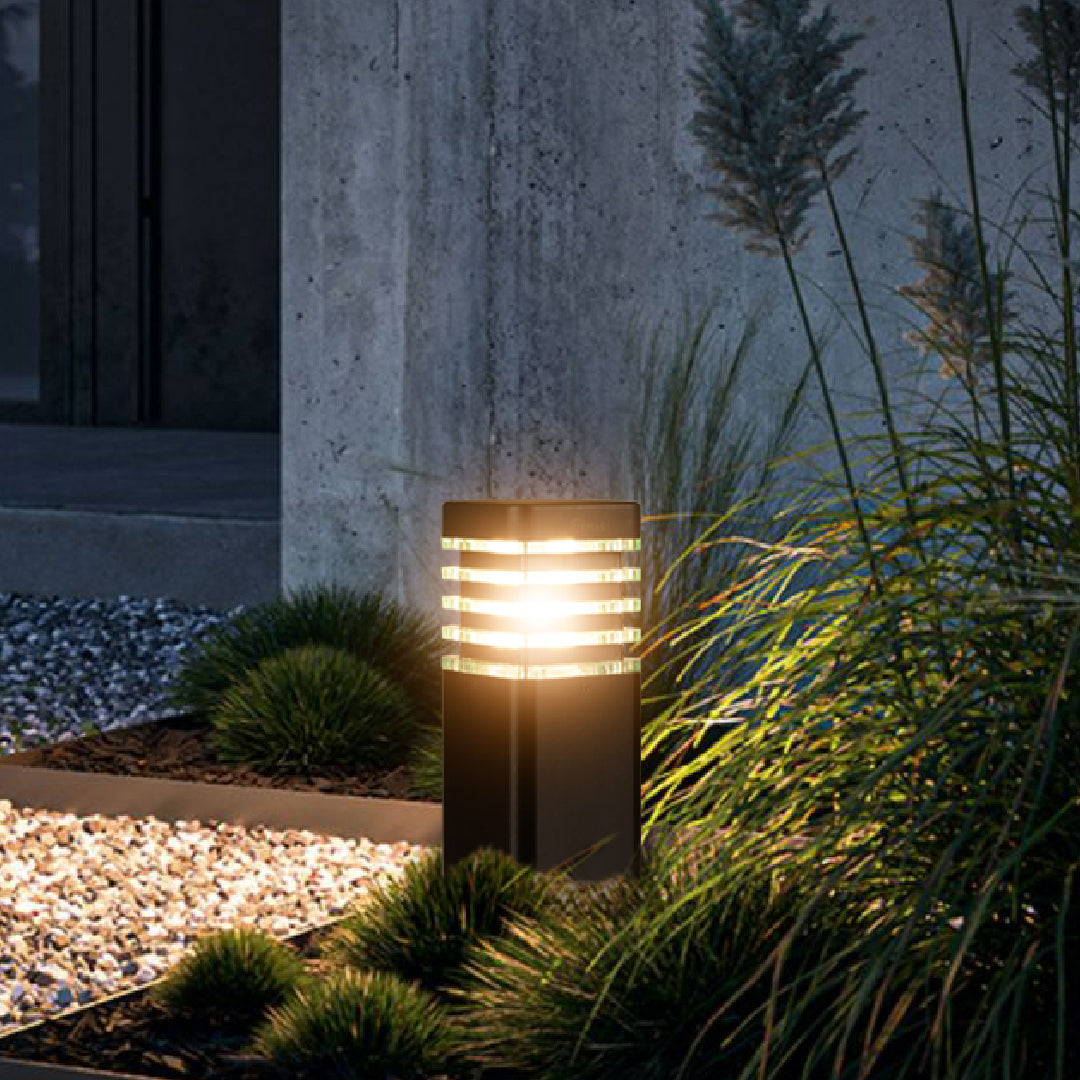 Eberta Ice Cube LED Garden Bollard
